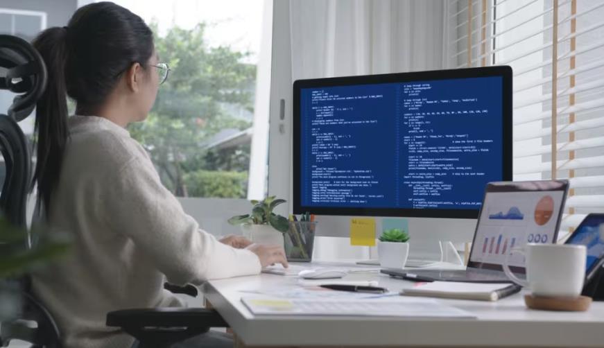 安居区企业数字化解决方案：机器学习赋能商业模式升级的核心路径